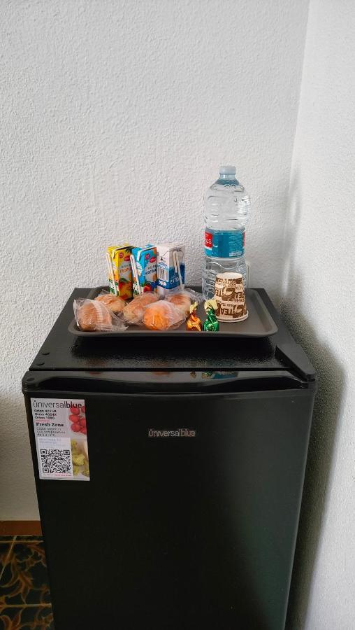 Pension Benavente Ap-7 3Min Coche Playa 5 Min Self Check-In 24H Moncofar Exterior photo